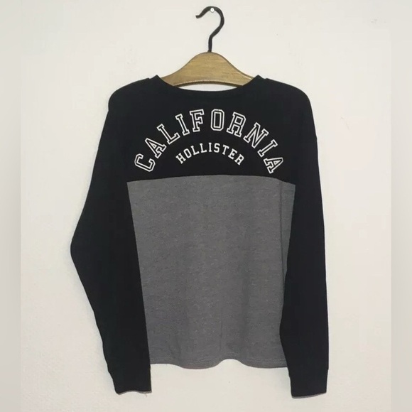 Hollister Other - Hollister California Colorblock Y2K Long Sleeve Tee – Men’s XS